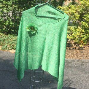 No Boundaries Flower Attached Green Poncho
